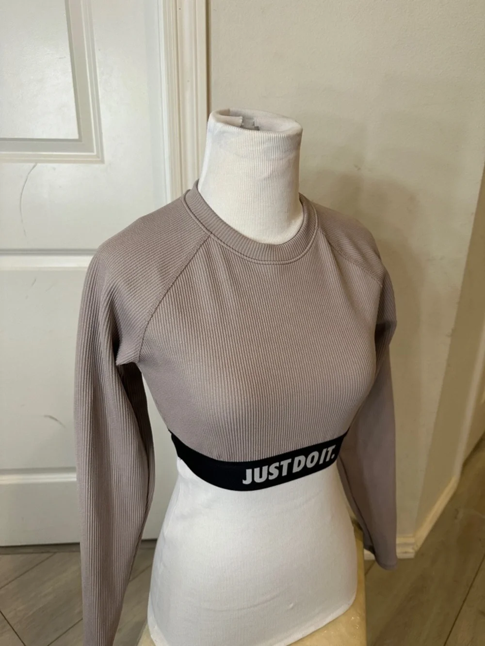 Nike Cropped Long-Sleeve Top in Taupe with Black Elastic